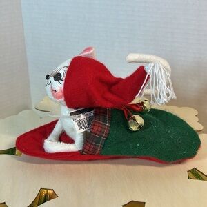 Annalee mouse in a slipper 2007